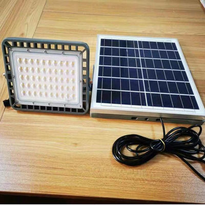 Die Casting Aluminium Waterproof LED Solar Floodlight dengan Desain Baru 100w