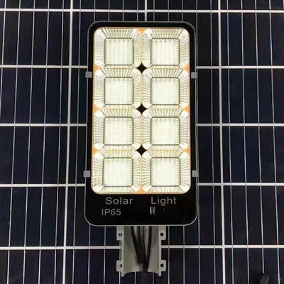 Daya Tinggi 500W Semua dalam Dua Lampu Jalan Tenaga Surya dengan Perumahan Aluminium untuk Jalan Raya
