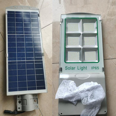 IP65 AL Extra Solar Panel Aio Solar Street Light Bekerja Selama 3-4 Hari Berjalan