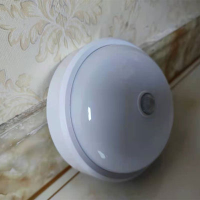 Pencahayaan Koridor Dalam Ruangan 20000h Ceiling Mount Motion Sensor Light