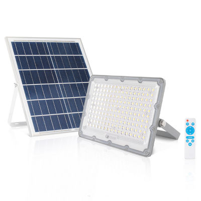 50w Sampai 500w IP65 Output Tinggi Solar Spot Light Untuk Lapangan Tenis